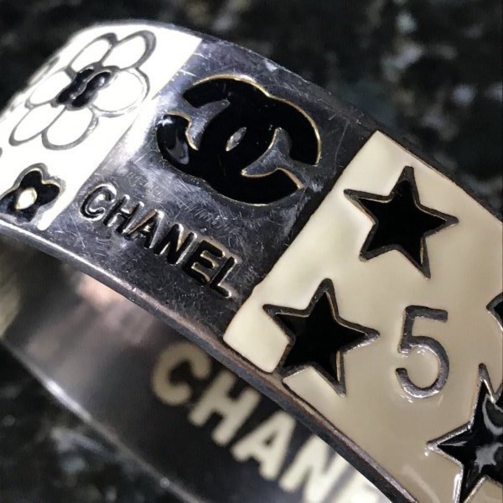 RARE Vintage CHANEL NO 5 Enamel Bangle Bracelet